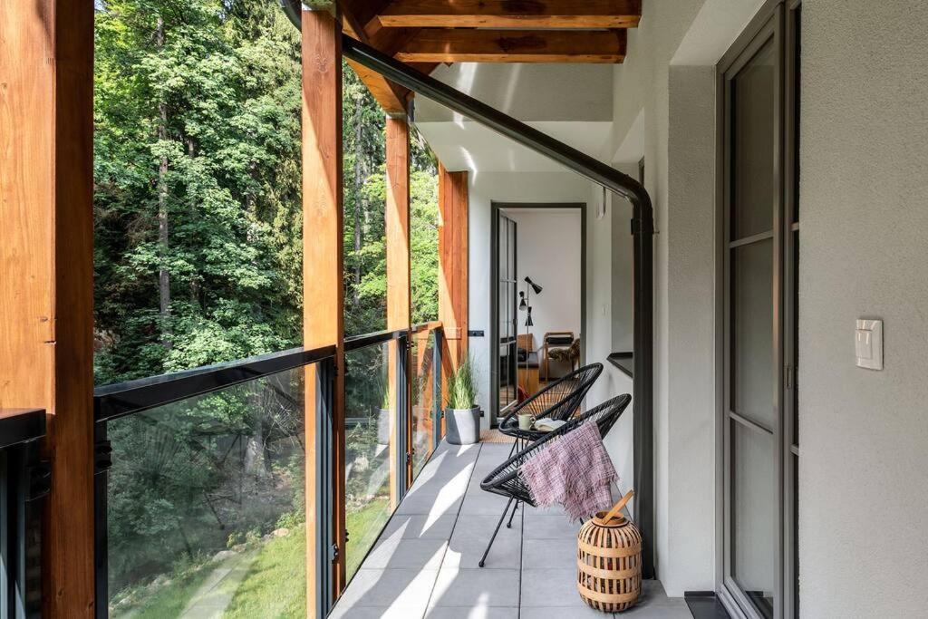 Luxury 2 Bedroom Mountain Escape Harrachov Exterior photo